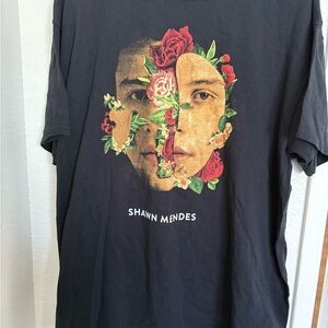 Black Shawn Mendes Tour Graphic T-Shirt